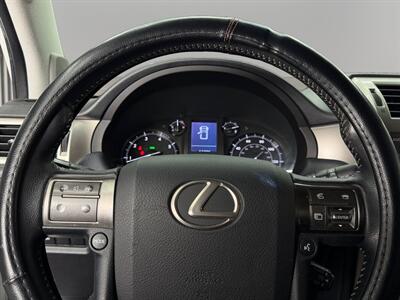 2018 Lexus GX 460   - Photo 18 - Lennox, CA 90304