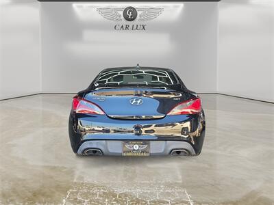 2013 Hyundai Genesis Coupe 2.0T - Photo 4 - Lennox, CA 90304