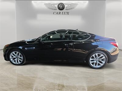 2013 Hyundai Genesis Coupe 2.0T - Photo 4 - Lennox, CA 90304