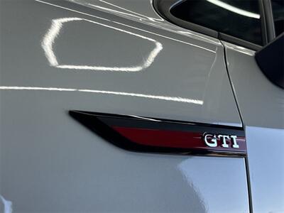 2024 Volkswagen Golf GTI Autobahn   - Photo 23 - Lennox, CA 90304