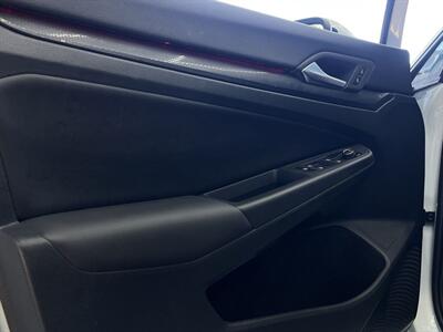 2024 Volkswagen Golf GTI Autobahn   - Photo 30 - Lennox, CA 90304