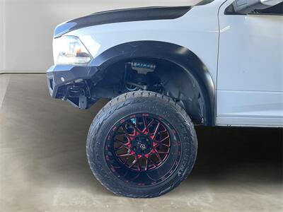 2019 RAM 1500 Classic Big Horn   - Photo 14 - Lennox, CA 90304