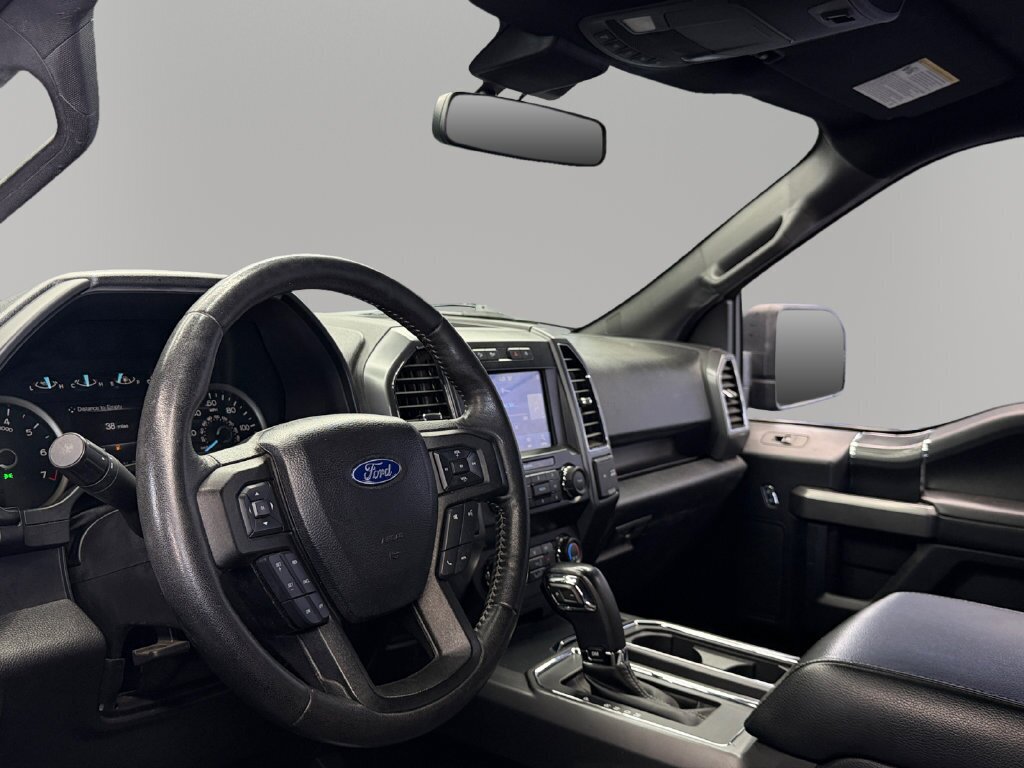 2019 Ford F-150 XLT - Photo 16 - Lennox, CA 90304