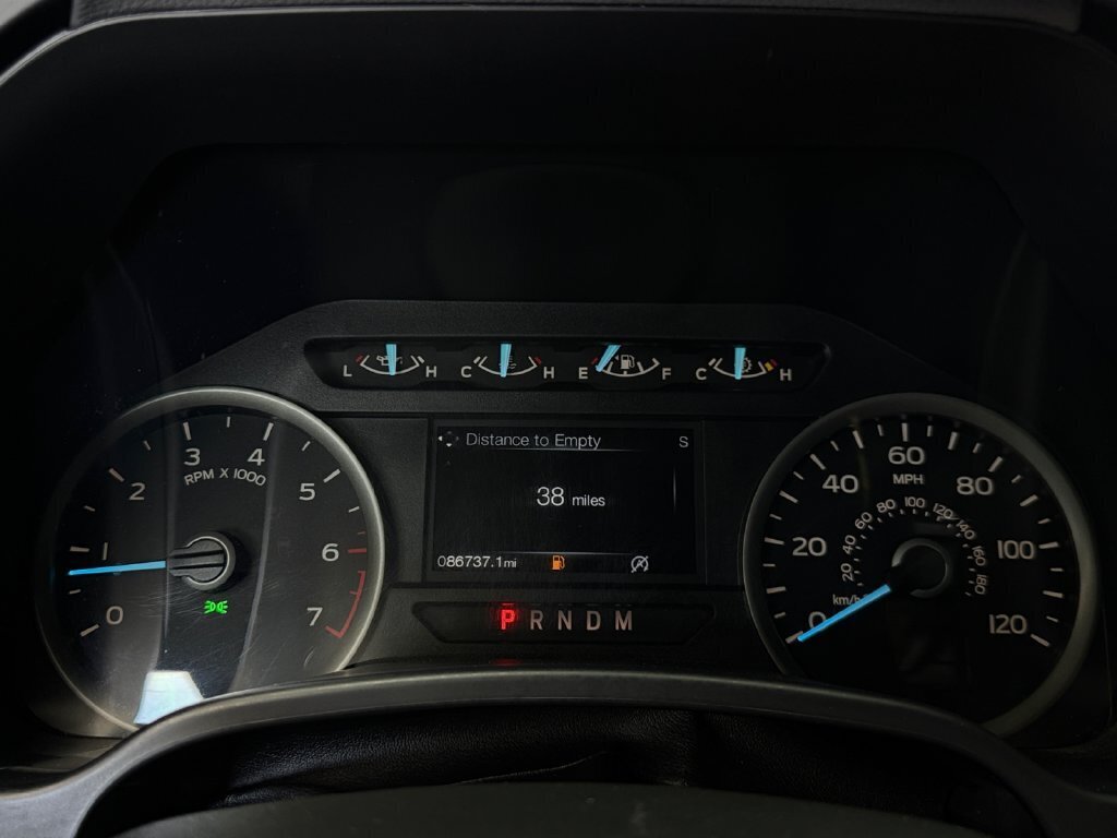 2019 Ford F-150 XLT - Photo 20 - Lennox, CA 90304