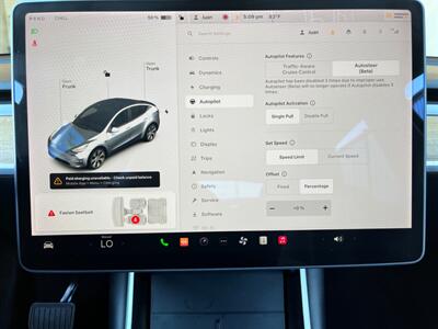 2021 Tesla Model Y Standard Range   - Photo 23 - Lennox, CA 90304