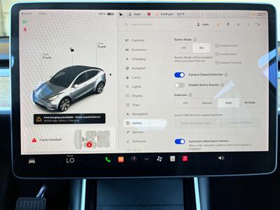 2021 Tesla Model Y Standard Range   - Photo 29 - Lennox, CA 90304