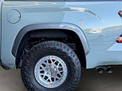 2025 Toyota Tundra Limited   - Photo 27 - Lennox, CA 90304