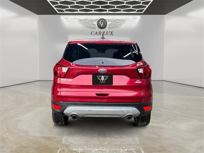 2019 Ford Escape SE   - Photo 4 - Lennox, CA 90304