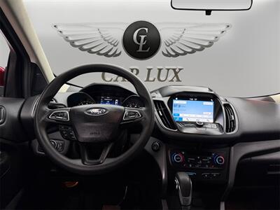 2019 Ford Escape SE   - Photo 10 - Lennox, CA 90304