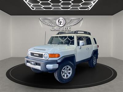 2014 Toyota FJ Cruiser   - Photo 3 - Lennox, CA 90304