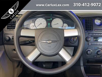 2006 Chrysler 300 Series   - Photo 10 - Lennox, CA 90304