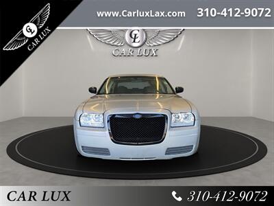 2006 Chrysler 300 Series   - Photo 2 - Lennox, CA 90304