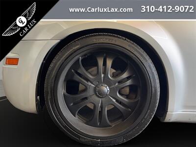 2006 Chrysler 300 Series   - Photo 8 - Lennox, CA 90304