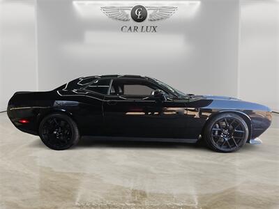 2017 Dodge Challenger R/T Scat Pack   - Photo 6 - Lennox, CA 90304
