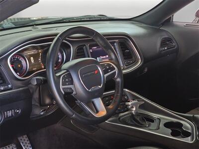 2017 Dodge Challenger R/T Scat Pack   - Photo 10 - Lennox, CA 90304