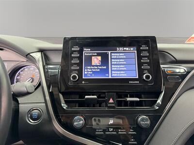 2021 Toyota Camry SE   - Photo 21 - Lennox, CA 90304