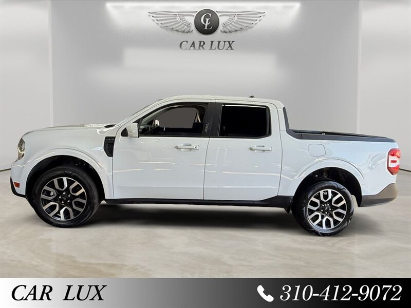 2023 Ford Maverick Lariat  