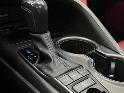 2022 Toyota Camry XSE V6   - Photo 21 - Lennox, CA 90304