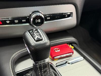 2017 Volvo XC90 T5 R-Design   - Photo 19 - Lennox, CA 90304