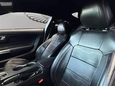 2019 Ford Mustang GT Premium   - Photo 9 - Lennox, CA 90304