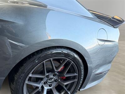 2019 Ford Mustang GT Premium   - Photo 19 - Lennox, CA 90304