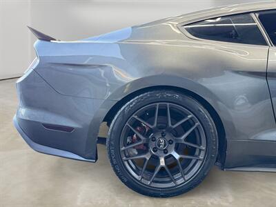 2019 Ford Mustang GT Premium   - Photo 15 - Lennox, CA 90304