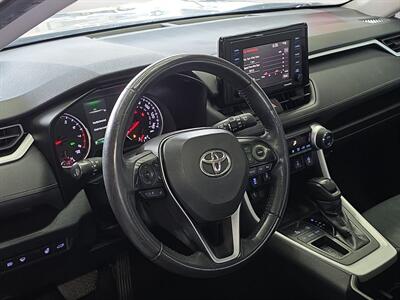 2022 Toyota RAV4 XLE   - Photo 11 - Lennox, CA 90304