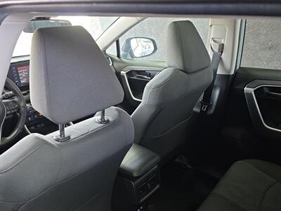 2022 Toyota RAV4 XLE   - Photo 30 - Lennox, CA 90304