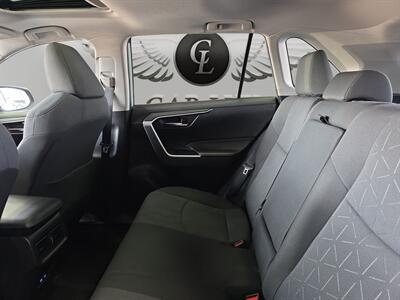 2022 Toyota RAV4 XLE   - Photo 13 - Lennox, CA 90304
