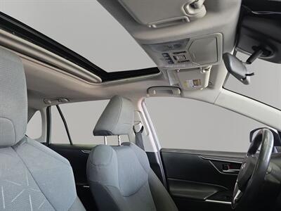 2022 Toyota RAV4 XLE   - Photo 20 - Lennox, CA 90304