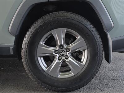 2022 Toyota RAV4 XLE   - Photo 31 - Lennox, CA 90304