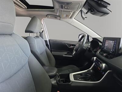 2022 Toyota RAV4 XLE   - Photo 18 - Lennox, CA 90304