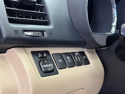 2013 Toyota Highlander Limited   - Photo 21 - Lennox, CA 90304