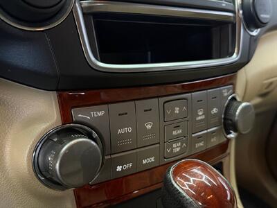 2013 Toyota Highlander Limited   - Photo 19 - Lennox, CA 90304