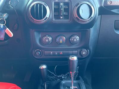 2014 Jeep Wrangler Sport   - Photo 12 - Lennox, CA 90304