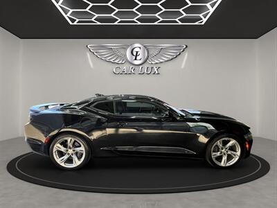 2019 Chevrolet Camaro 2SS   - Photo 8 - Lennox, CA 90304