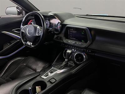 2019 Chevrolet Camaro 2SS   - Photo 17 - Lennox, CA 90304