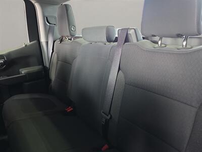 2019 Chevrolet Silverado 1500 LT   - Photo 12 - Lennox, CA 90304
