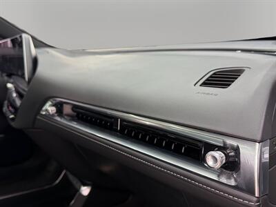 2024 Cadillac LYRIQ Tech   - Photo 15 - Lennox, CA 90304