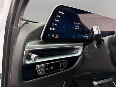 2024 Cadillac LYRIQ Tech   - Photo 17 - Lennox, CA 90304