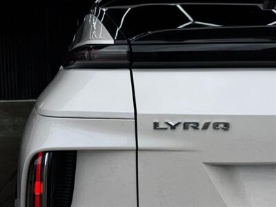 2024 Cadillac LYRIQ Tech   - Photo 33 - Lennox, CA 90304