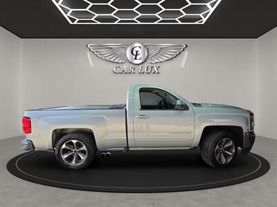 2017 Chevrolet Silverado 1500 LT LT1   - Photo 8 - Lennox, CA 90304