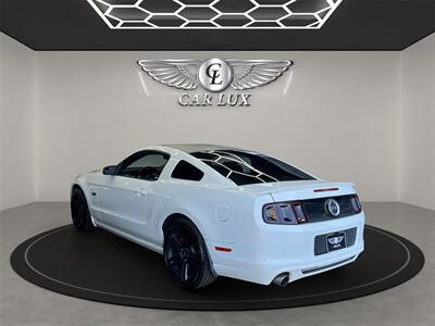 2013 Ford Mustang GT   - Photo 4 - Lennox, CA 90304