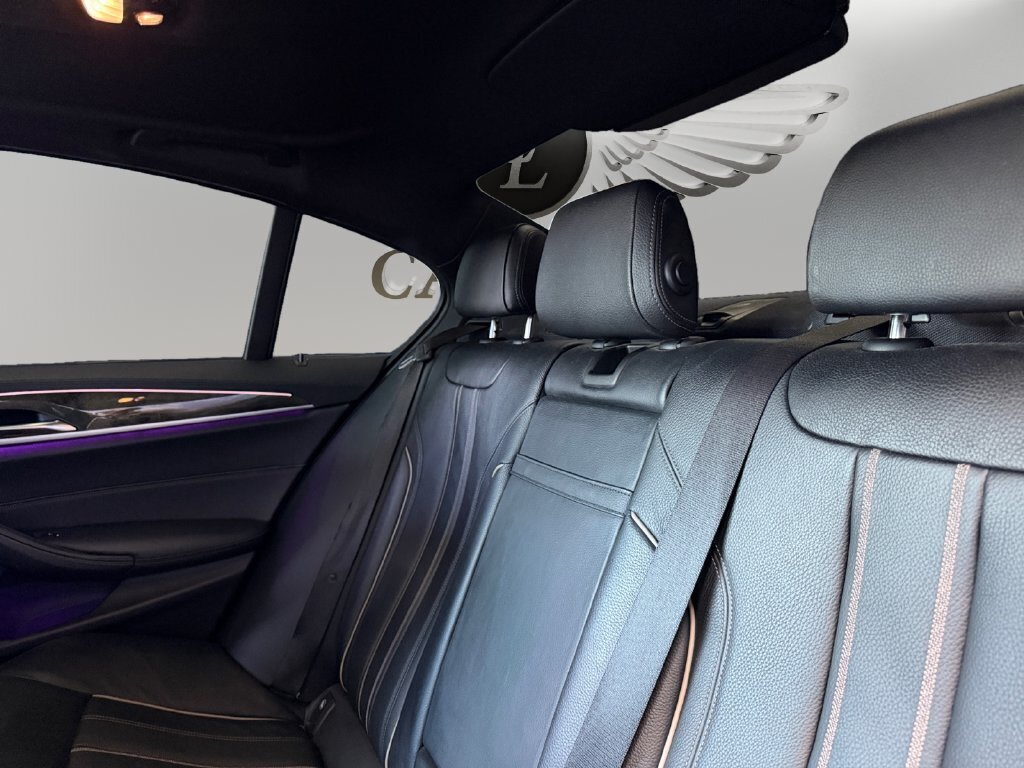 2020 BMW 540i M SPORT - Photo 13 - Lennox, CA 90304