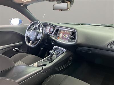 2022 Dodge Challenger R/T Scat Pack Widebody   - Photo 18 - Lennox, CA 90304