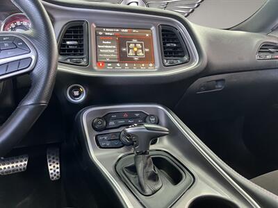 2022 Dodge Challenger R/T Scat Pack Widebody   - Photo 14 - Lennox, CA 90304