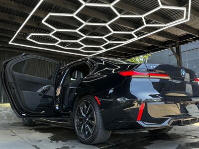 2024 BMW i7 xDrive60   - Photo 37 - Lennox, CA 90304