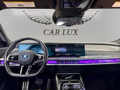 2024 BMW i7 xDrive60   - Photo 11 - Lennox, CA 90304