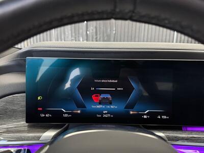 2024 BMW i7 xDrive60   - Photo 32 - Lennox, CA 90304