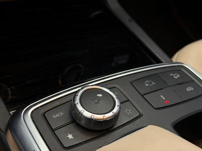 2012 Mercedes-Benz ML 63 AMG® 4MATIC®   - Photo 22 - Lennox, CA 90304